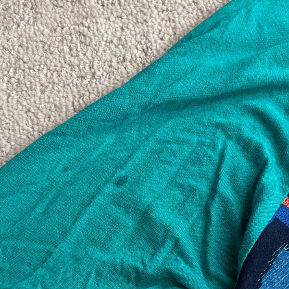 Chevron Patterned Women's Top - Picture 2 of 2